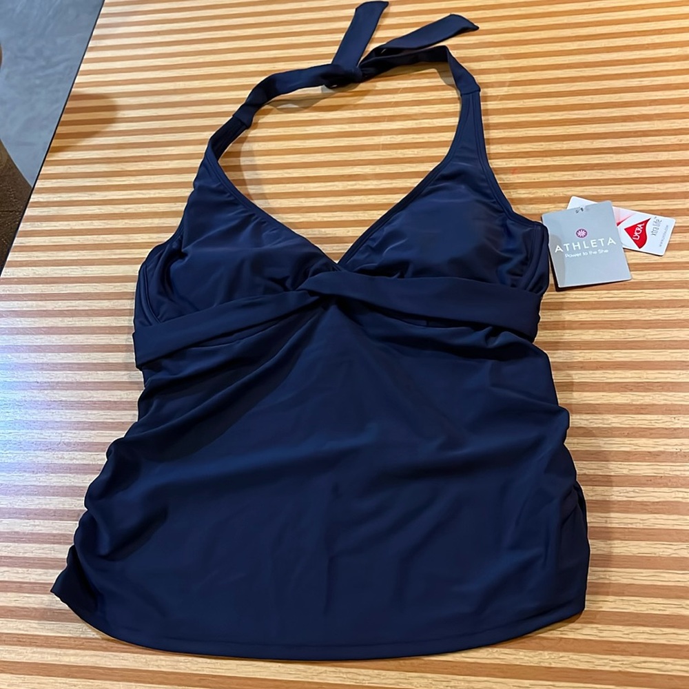 Brand new Athleta full coverage swim top!